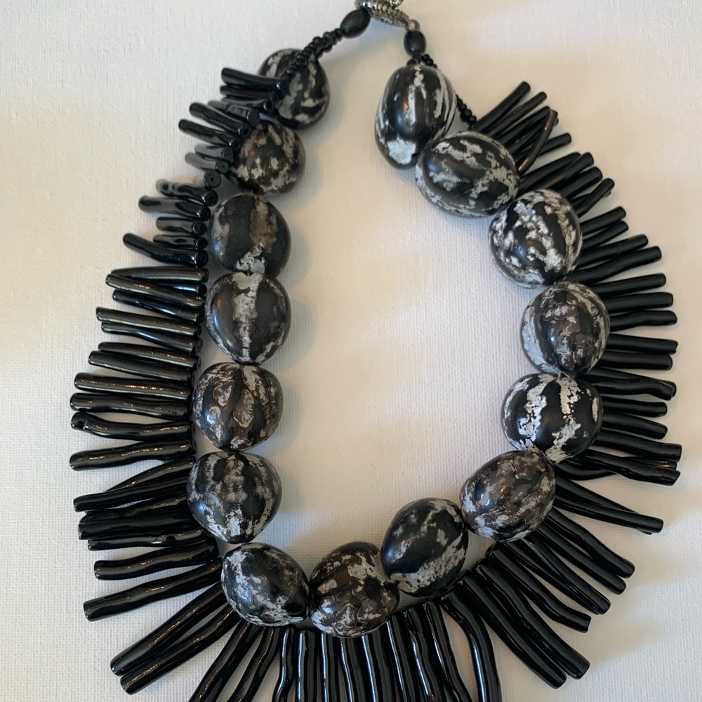 Statement necklace
